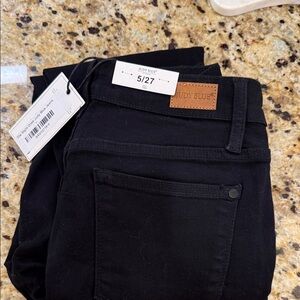 Judy Blue Women's Dark Jeans